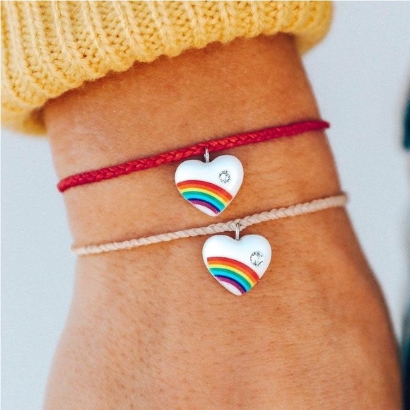 Puts Vida Vintage Heart Charm Waterproof Friendship Bracelet Set of 2 NWT! - Picture 1 of 2